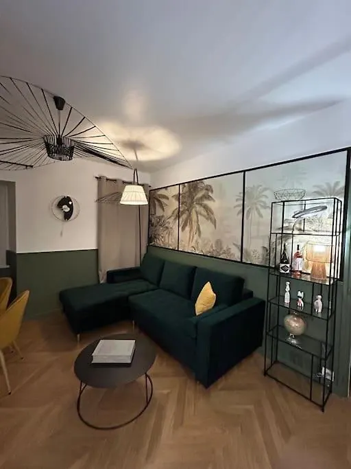 Holiday home Maison Le 3 Haut De Gamme Centre Historique Quimperle France